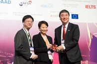 Prof. Joseph Sung (right), Vice-Chancellor of CUHK and Prof. Gordon Cheung (left), APAIE President and Associate Pro-Vice-Chancellor of CUHK (left) jointly present a souvenir to Mrs. Cherry Tse (middle), Permanent Secretary for Education at the opening ceremony.